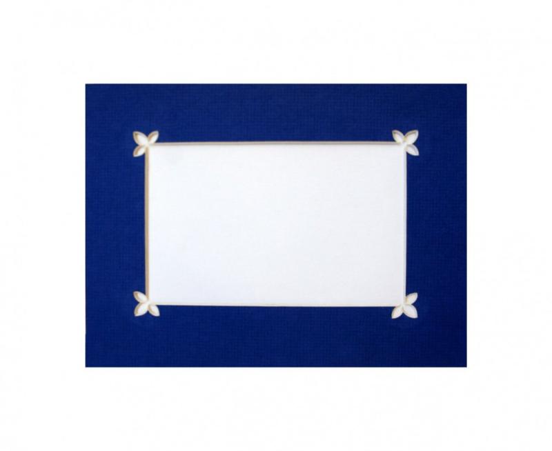 Фигурное паспарту 72