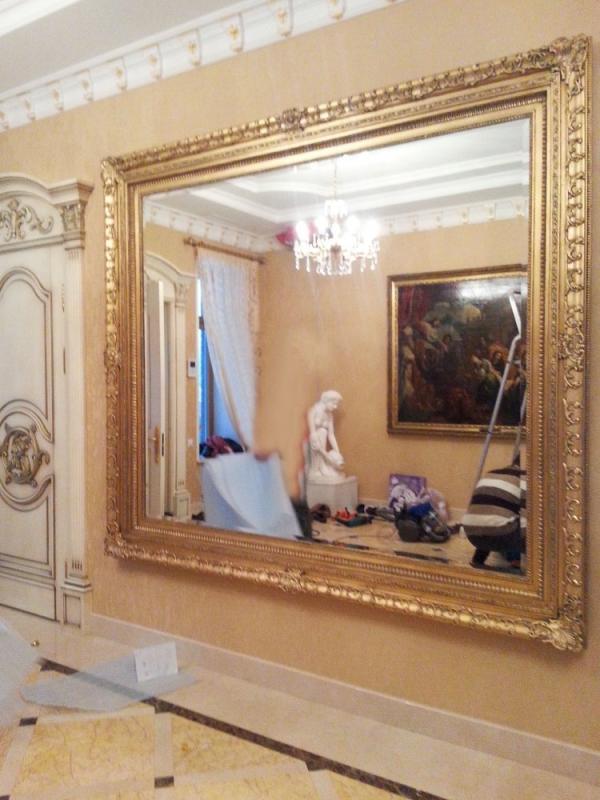 Зеркало в двойной багетной раме